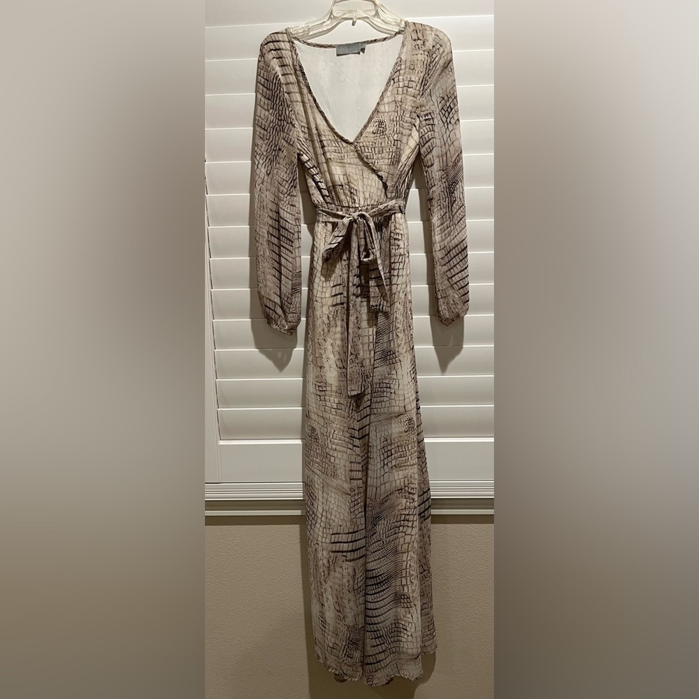 Long sleeve snake print maxi dress